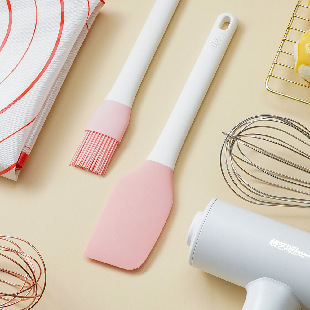 硅生伙淺談硅膠制品發(fā)展前景