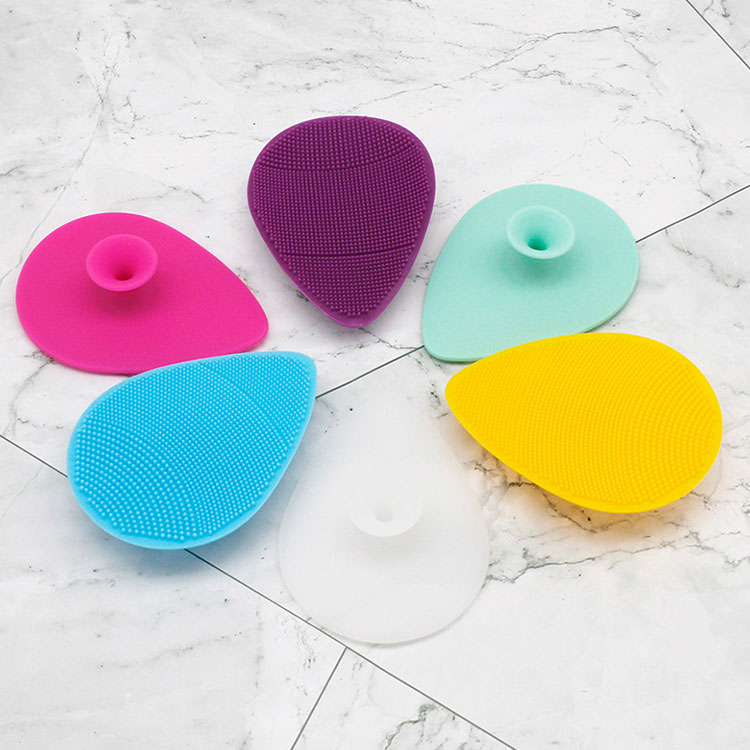 硅膠潔面儀需要經(jīng)常換嗎,硅膠刷可以用多久